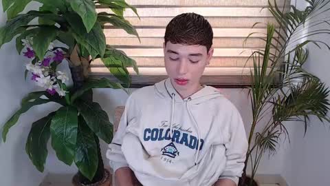 Snapshot of coddy_doll chatting on February 27, 9:58 pm Coddy online show from February 27, 9:58 pm