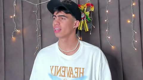 Cody Pipper online show from December 21, 3:03 am