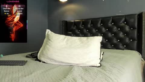 Snapshot of codyywalker chatting on October 18, 6:46 pm Cody Walker online show from October 18, 6:46 pm