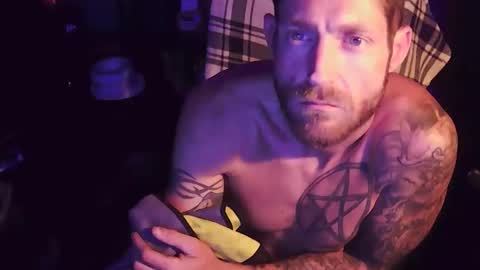 colevan2390 online show from February 15, 10:13 am