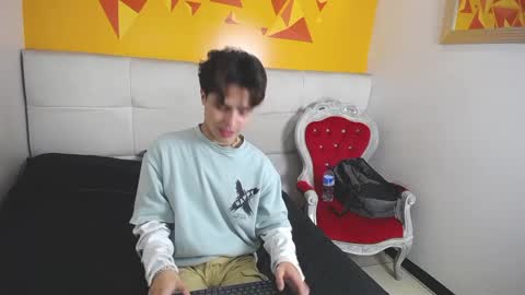 Snapshot of collinstone chatting on February 13, 9:06 pm collinstone online show from February 13, 9:06 pm