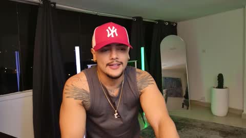 Jhoan online show from December 16, 7:15 am