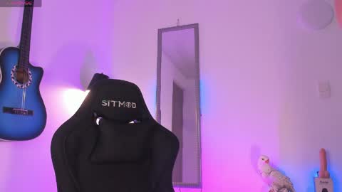 Connor Smith online show from May 29, 1:21 pm