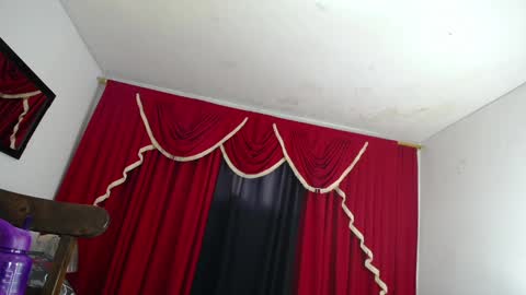  . .. .  online show from January 29, 11:51 am