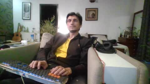 Cool2Buddies online show from March 19, 2:59 am