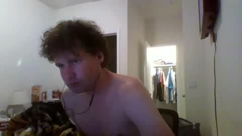 cooldude122222 online show from September 17, 2:56 am