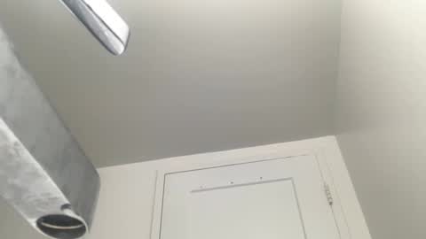 Snapshot of coolvibes69 chatting on October 25, 2:02 am coolvibes69 online show from October 25, 2:02 am