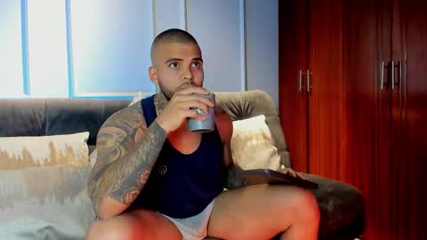 DaveMonsalve online show from October 12, 6:57 pm