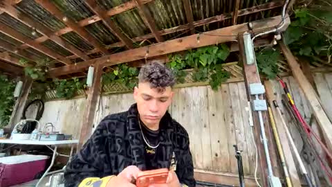 Snapshot of coronelking chatting on October 21, 7:28 pm coronelking online show from October 21, 7:28 pm