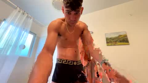 Snapshot of coronelking chatting on October 28, 6:54 pm coronelking online show from October 28, 6:54 pm