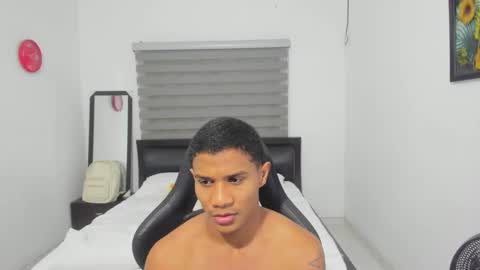 Ethan  online show from February 20, 11:38 pm