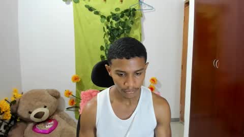 Ethan  online show from January 17, 12:10 am