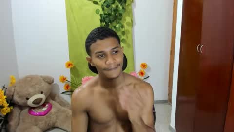 Ethan  online show from January 22, 11:53 pm