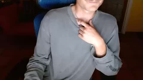 Snapshot of couldbesleeping chatting on October 13, 12:38 am couldbe online show from October 13, 12:38 am