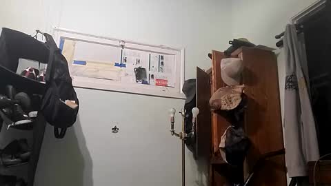 cpdobbs38 online show from October 20, 3:54 am