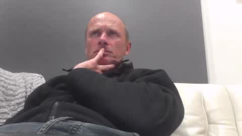 cptduckpants online show from November 18, 12:42 pm