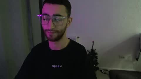 crazy online show from January 10, 10:36 pm