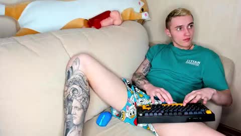 Alex online show from February 27, 4:43 pm