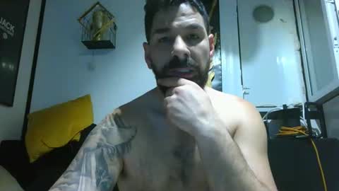 funcouple online show from March 31, 11:50 pm