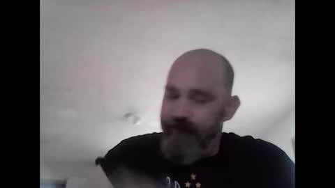 Snapshot of crazyheratic8 chatting on October 25, 3:36 pm crazyheratic8 online show from October 25, 3:36 pm