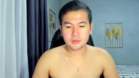 BareCreamyCum online show from February 13, 10:55 am