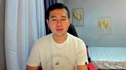 BareCreamyCum online show from February 3, 6:02 am