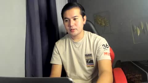 BareCreamyCum online show from December 24, 9:17 am