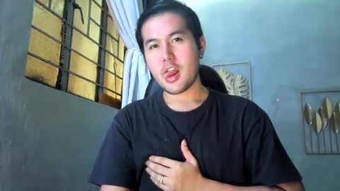 BareCreamyCum online show from January 3, 5:39 am