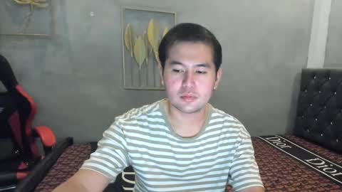 BareCreamyCum online show from December 7, 1:40 pm