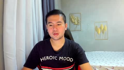 BareCreamyCum online show from February 1, 11:21 am