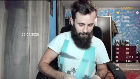 Snapshot of crissstud chatting on January 27, 12:54 am Criss online show from January 27, 12:54 am