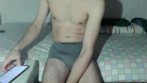 cristianrr184034 online show from November 27, 6:33 pm