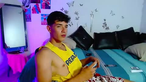 Cristofer online show from March 12, 1:25 am