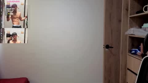 Snapshot of cristopher23_ chatting on October 11, 2:32 pm cristopher23  online show from October 11, 2:32 pm