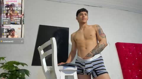 Snapshot of cristopher23_ chatting on January 7, 8:10 pm cristopher23  online show from January 7, 8:10 pm