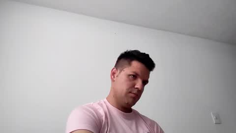 cristopher3042 online show from February 5, 3:53 pm