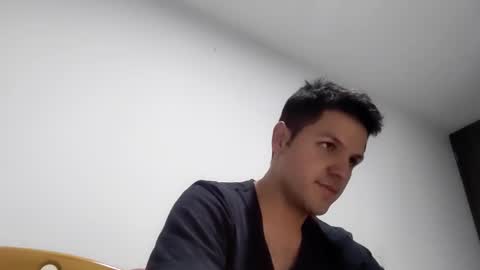 cristopher3042 online show from January 17, 1:15 am