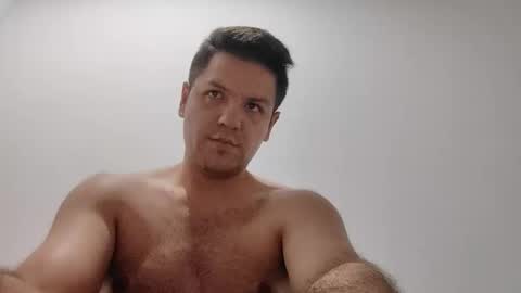 cristopher3042 online show from October 23, 12:36 am