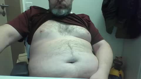 Crouch1 online show from February 24, 9:43 am