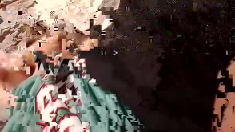 crowenick49 online show from April 4, 9:39 am