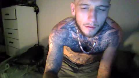 cruz815 online show from April 17, 8:28 am