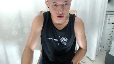 crys_22 online show from November 11, 6:07 am