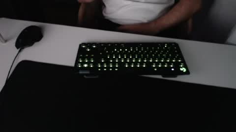 cryuz1997 online show from August 2, 9:46 pm