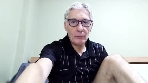 BIG UNCUT HARD COCK online show from December 1, 1:08 am