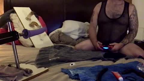 Mike Smalls online show from December 25, 3:29 am