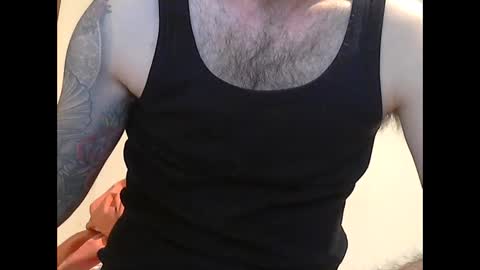 Snapshot of cummincock04 chatting on January 21, 7:06 pm cummincock04 online show from January 21, 7:06 pm