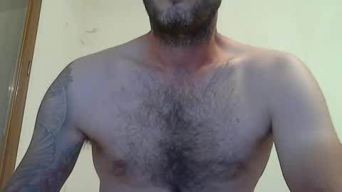 Snapshot of cummincock04 chatting on September 23, 9:36 pm cummincock04 online show from September 23, 9:36 pm