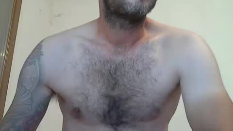 Snapshot of cummincock04 chatting on September 20, 1:22 pm cummincock04 online show from September 20, 1:22 pm