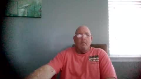 Snapshot of cumsalot55797187 chatting on October 20, 1:04 pm cumsalot55797187 online show from October 20, 1:04 pm