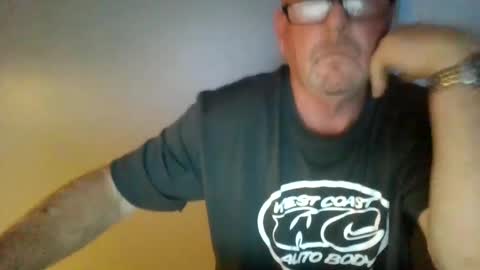 Snapshot of cumsalot55797187 chatting on March 3, 2:11 am cumsalot55797187 online show from March 3, 2:11 am